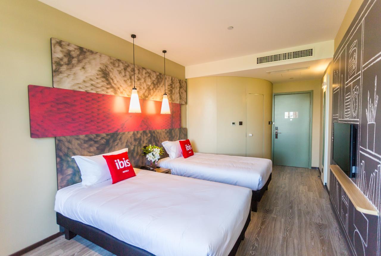 Ibis Wenzhou University Hotel Bagian luar foto