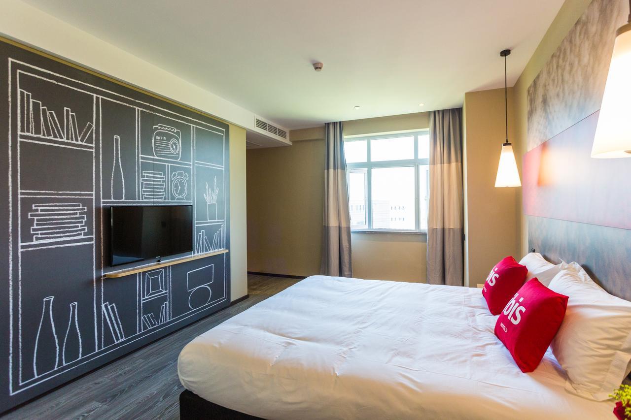 Ibis Wenzhou University Hotel Bagian luar foto