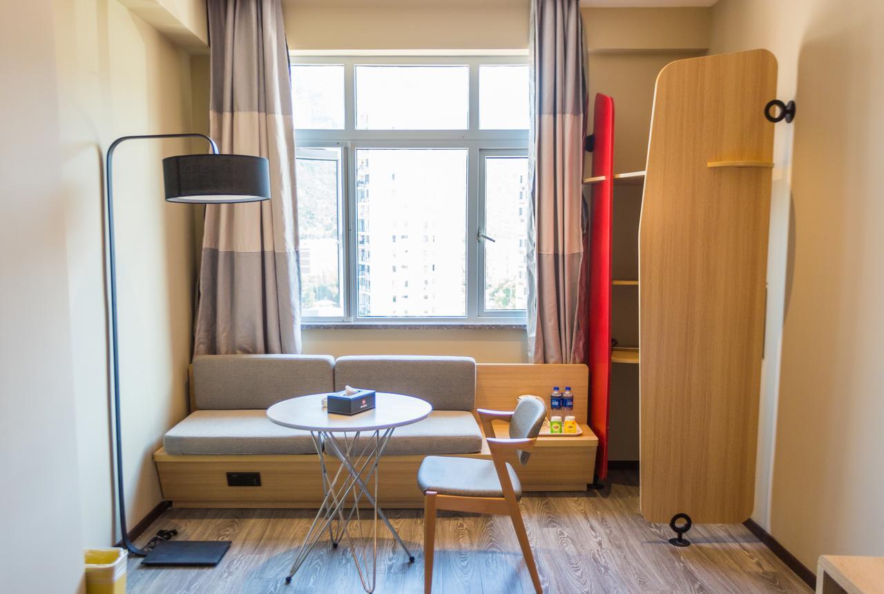 Ibis Wenzhou University Hotel Bagian luar foto